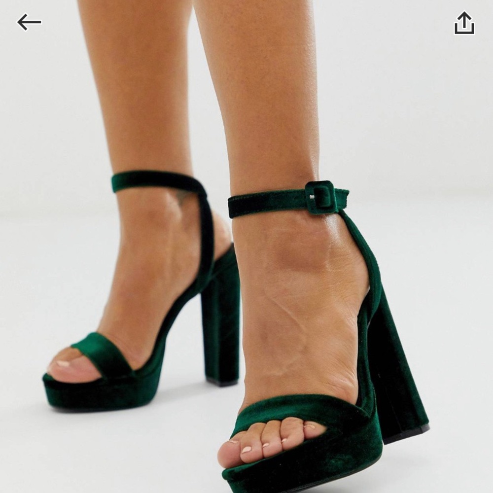 Selling because the heel is too high for me